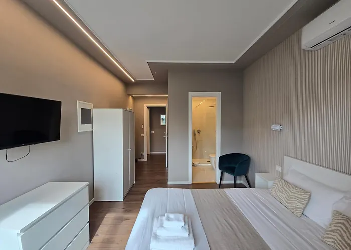 Domus Paolina Ostiense Апартаменты