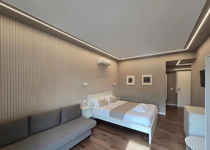 Domus Paolina Ostiense Апартаменты *